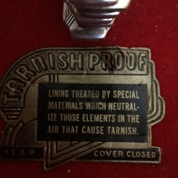 Vintage Community Plate silverware  set from the 1950 59 pieces plus the chest - Picture 8 of 11